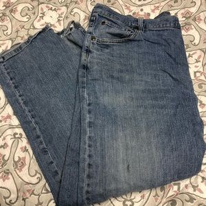 Wrangler 42x30 work jeans relaxed fit
